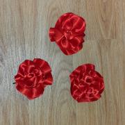Roses rouges en satin (x13)