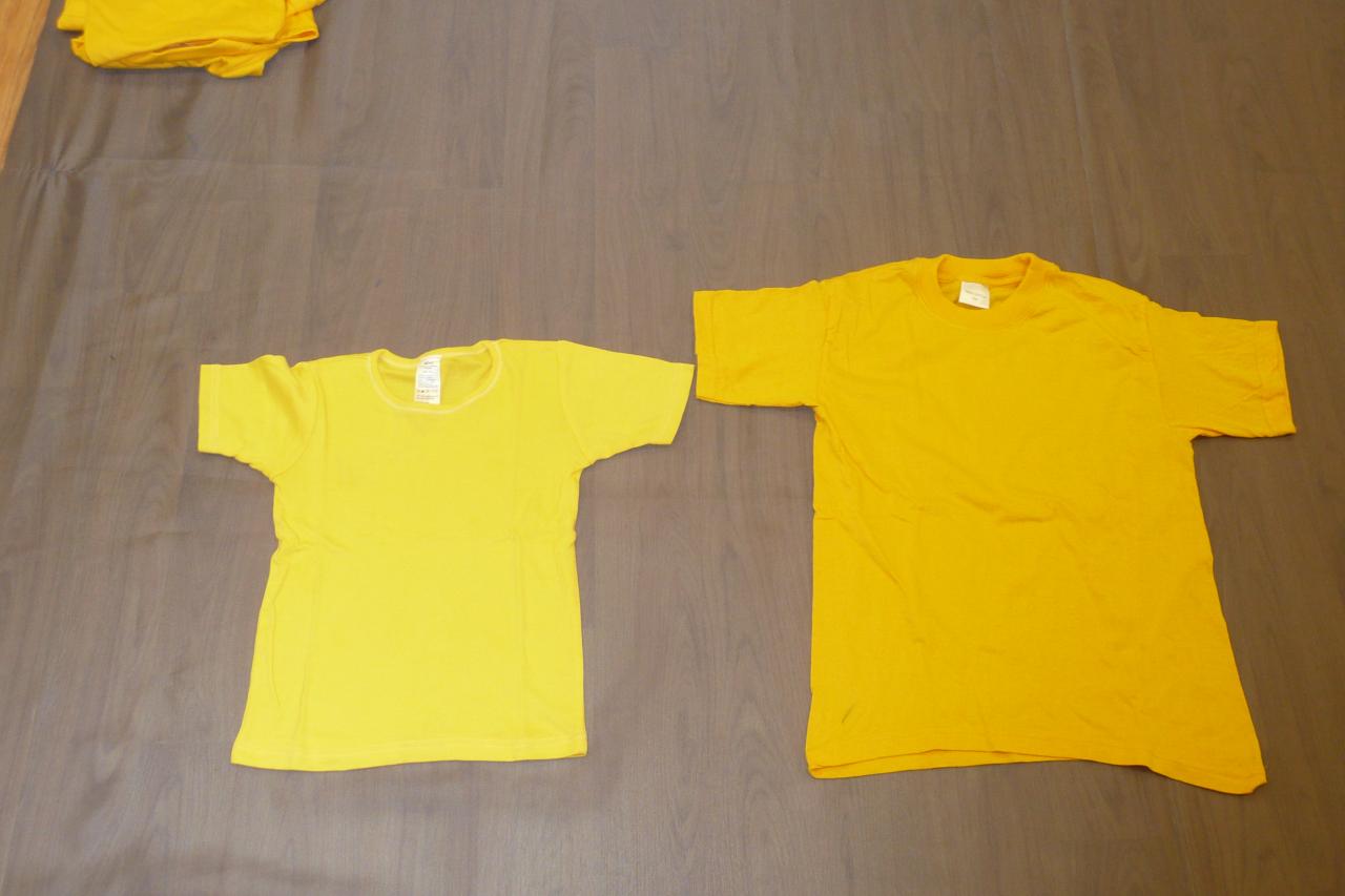 T-shirts jaunes - 6/8 ans